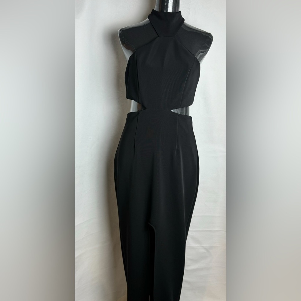 L’atiste  Black elegant Halter Dress gown with slit zipper back 
Open sides L